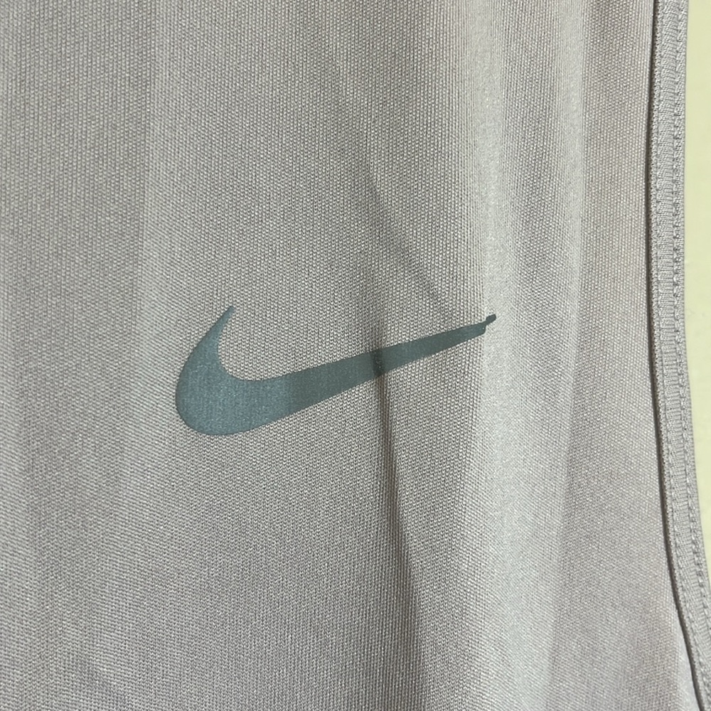 Nike Dri-Fit Running Tank Top - Picture 4 of 8